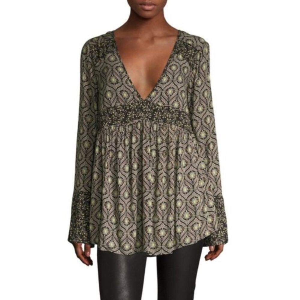 Free People ROLLING HILLS Long Sleeve Flowy Floral Tunic Top in Black M $108